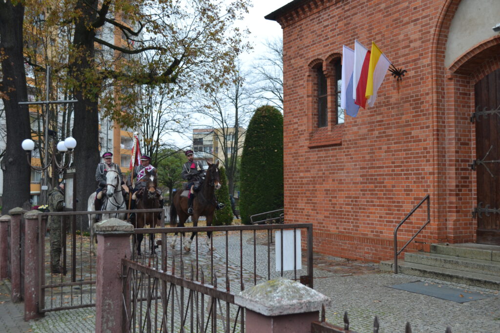 DSC_0192-1024x683 Fotogaleria z obchodów 107 rocznicy odzyskania niepodległości w Zdrojach