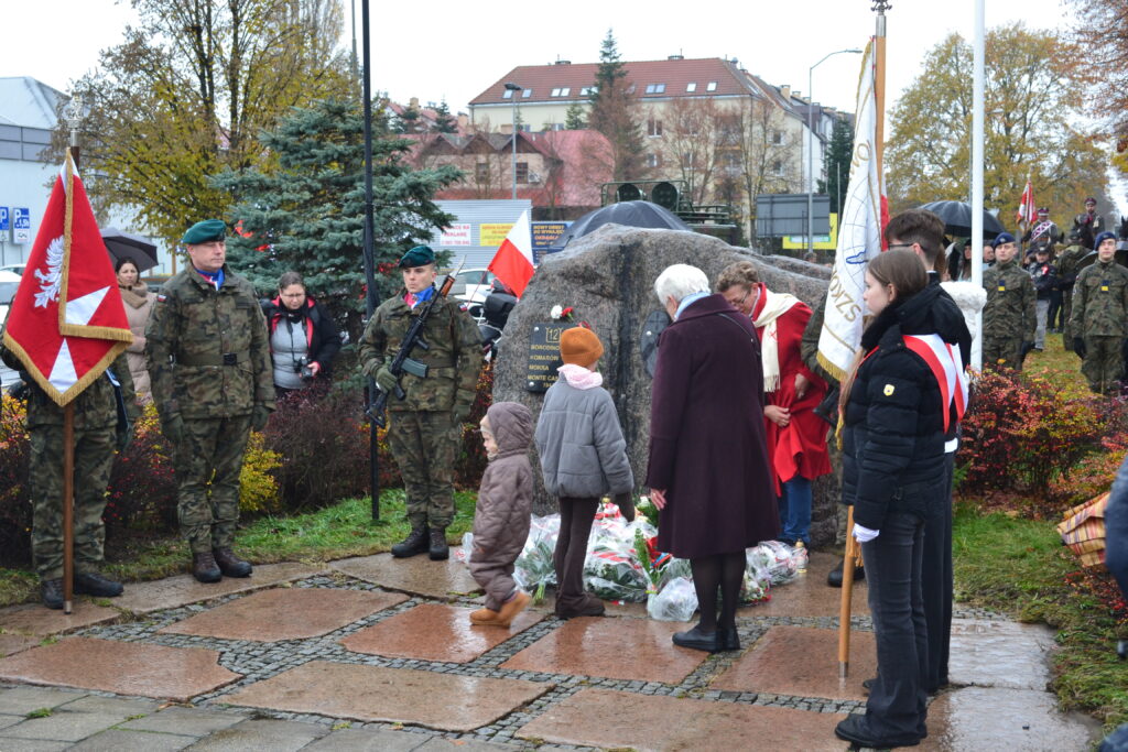 DSC_0254-1024x683 Fotogaleria z obchodów 107 rocznicy odzyskania niepodległości w Zdrojach